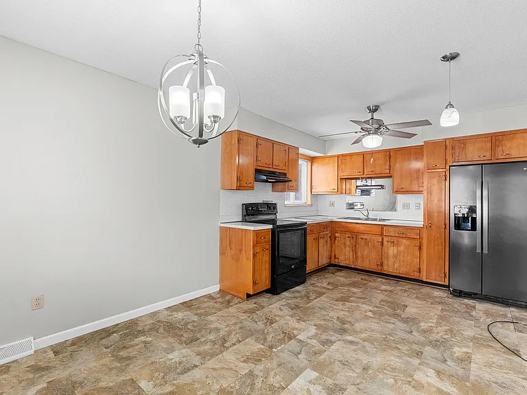 2606-2608 Eltarose Dr — Photo 18