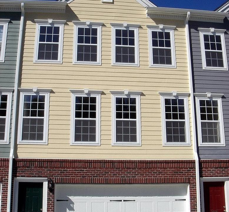 1st image of 3460 Claremont St
