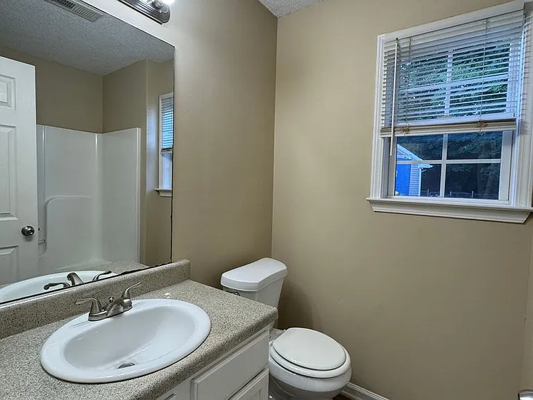 223 Faulkner Ct — Photo 18