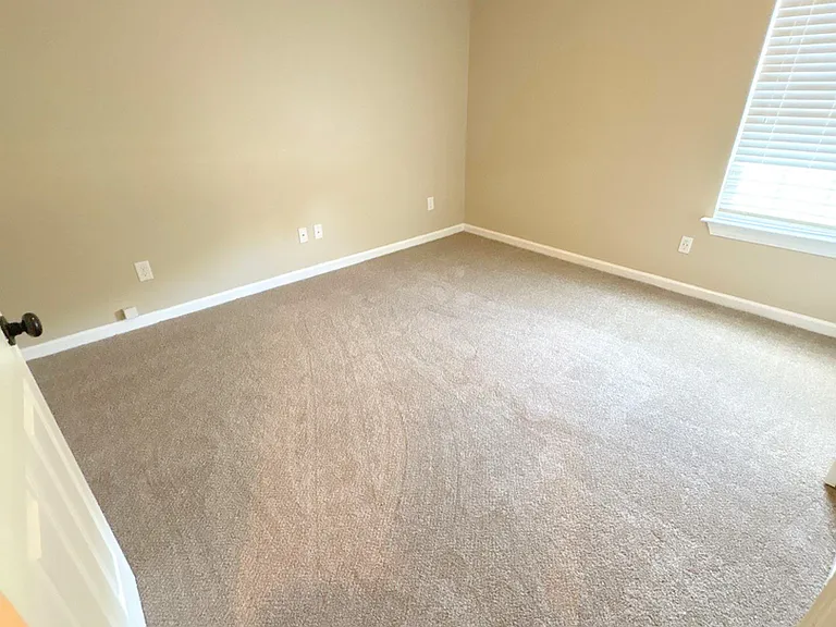 9456 Club Walk Ct — Photo 13