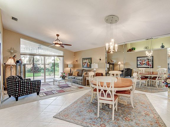 4th image of 11067 Mandalay Way