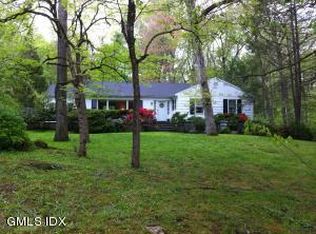 6 Buckthorne Ln, Greenwich, CT 06830