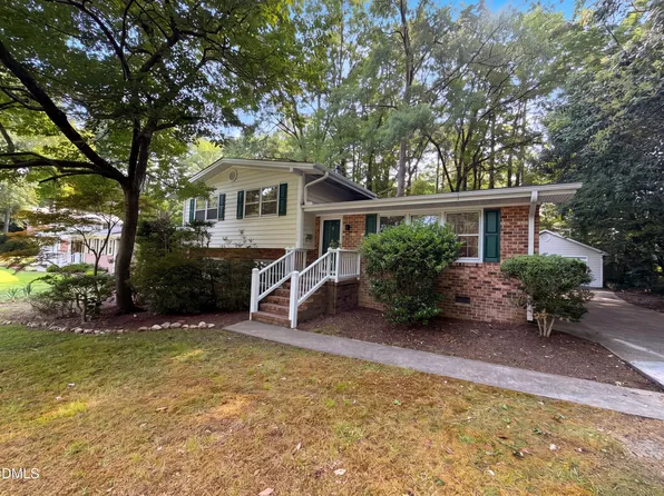 917 Hillview Dr, Cary, NC 27511