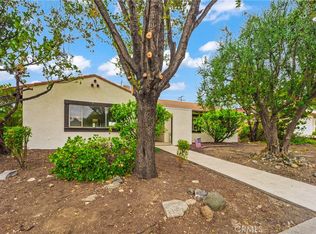 525 Fountain Springs Ln, Glendora, CA 91741