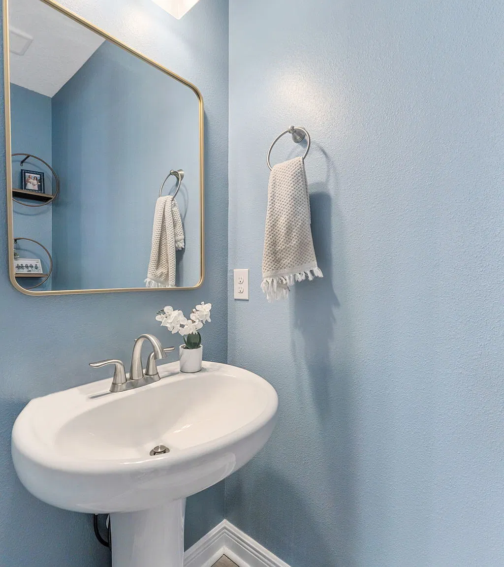 4 bed, 2444 sqft, $5,000 — Photo 4
