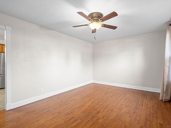 5th image of 417 Lillie Belle Ln