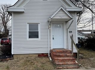 214 W 4th St, New Albany, IN 47150