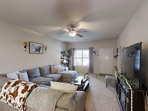 5th image of 4064 Gabriel Ct