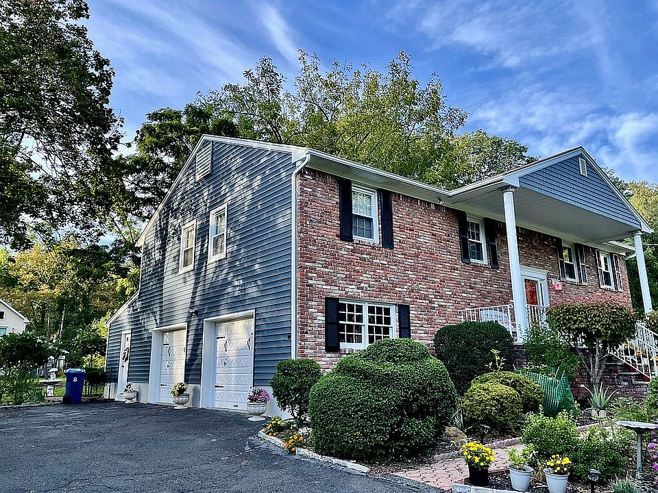 215 Camelot Ct, Mountainside, NJ 07092 Zillow