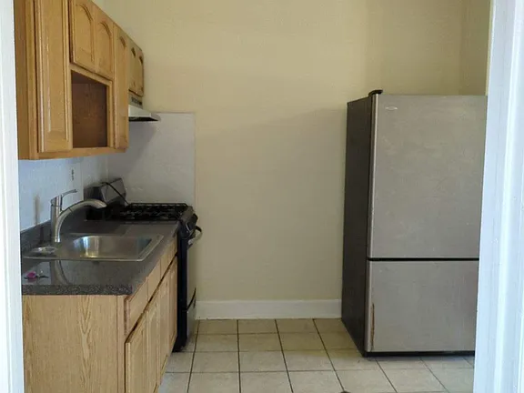 2 Bedrooms at 265 Sherman #3F, Newark NJ — photo 1