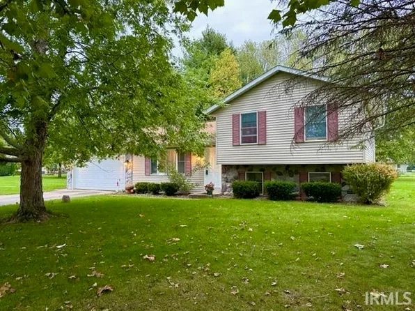 18155 Springdale Dr, Goshen, IN 46526