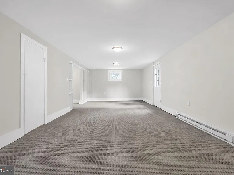 10911 Chandler Rd — Photo 47