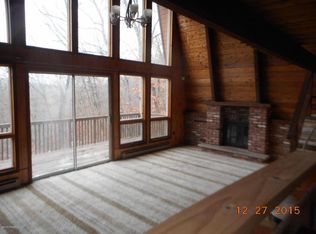 207 Bunsen Ct, East Stroudsburg, PA