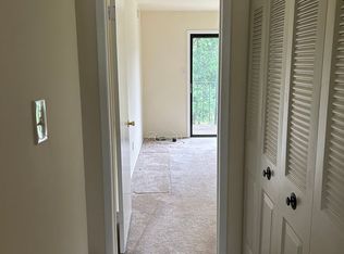 2062 Jason Dr #2062B, Huntingdon Valley, PA 19006