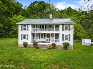 825 Sandy Valley Rd, Rogersville, TN 37857