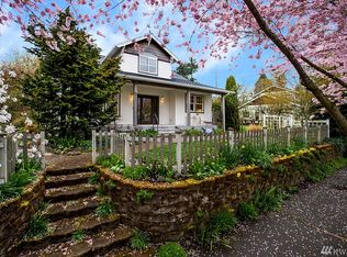 530 9th Ave, Kirkland, WA 98033