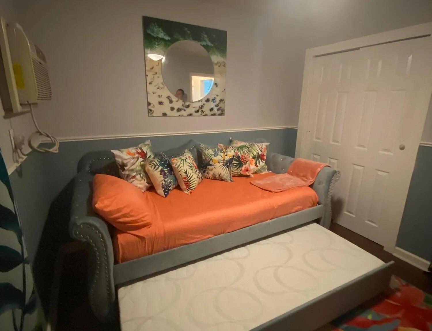 2 bed, $2,350 — Photo 4