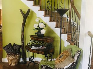 9719 Walnut Woods, Lee's Summit, MO 64139