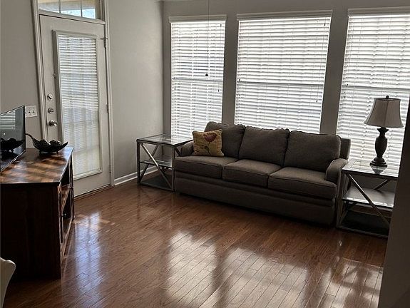 2nd image of 4190 NW Meadow Creek Cir APT 202