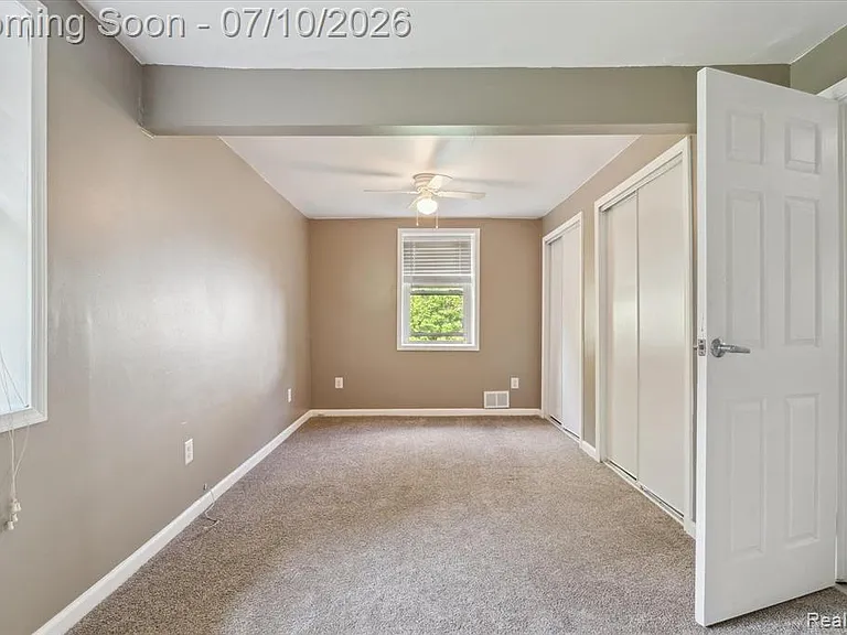 500 Trombley Dr — Photo 24