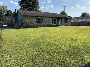 107 Hickory St, Liberty Center, OH 43532