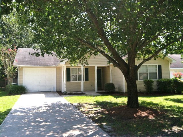 1st image of 2809 Fawnwood Cir