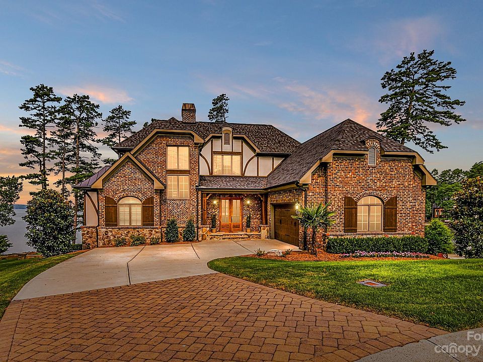 1st image of 6052 Headlands Ct