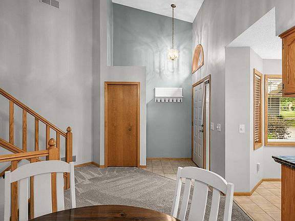3rd image of 2716 River Woods Ln