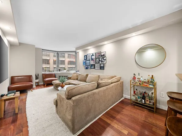 121 E 23rd St APT 7D, New York, NY 10010