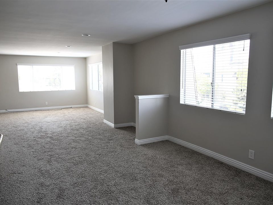 1st image of 3010 E Theresa St APT 3