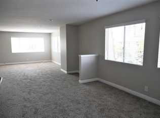3010 E Theresa St APT 3, Long Beach, CA 90814