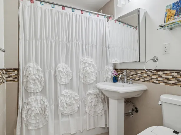 63-33 98th Place image 6 of 6