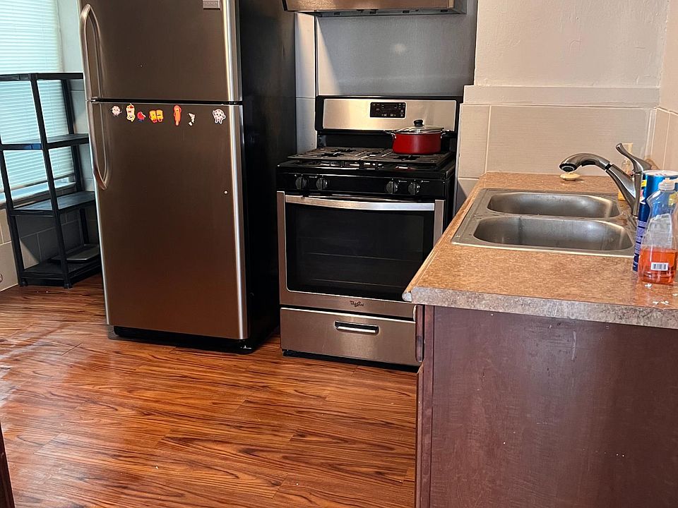 1st image of 640 Parkside Ave