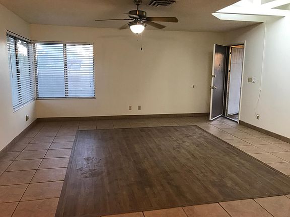 3rd image of 4174 Larkwood Ave