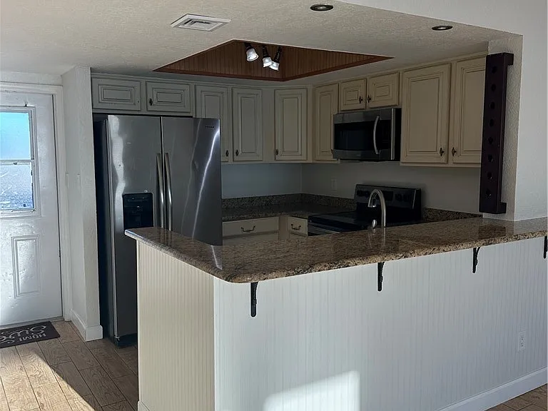 2131 Lakeview Dr #1106 — Photo 12