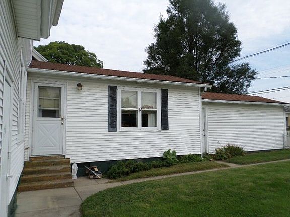 2nd image of 419 N Bowman Ave