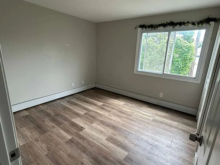2649 Blaisdell Ave #302 — Photo 9
