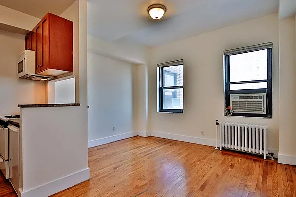 Rented by MetroNest | media 8