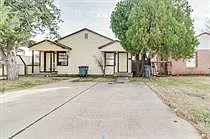 1302 NW Kingsbury Ave #1