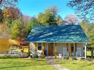 626 Wolfe Rd, Sparta, NC 28675