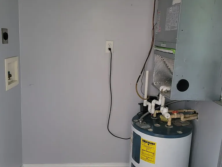 1521 Catherine St #16 — Photo 6