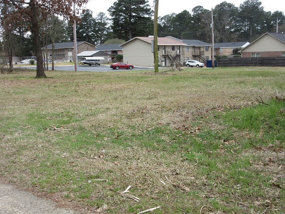 2nd image of Shady Ln