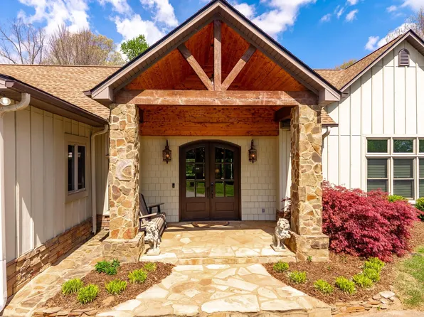 400 Sunset Rd, Landrum, SC 29356