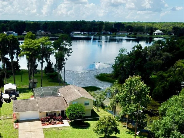 18709 Lakeshore Dr, Lutz, FL 33549