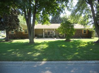 11620 Strohm Dr N, Mishawaka, IN 46545