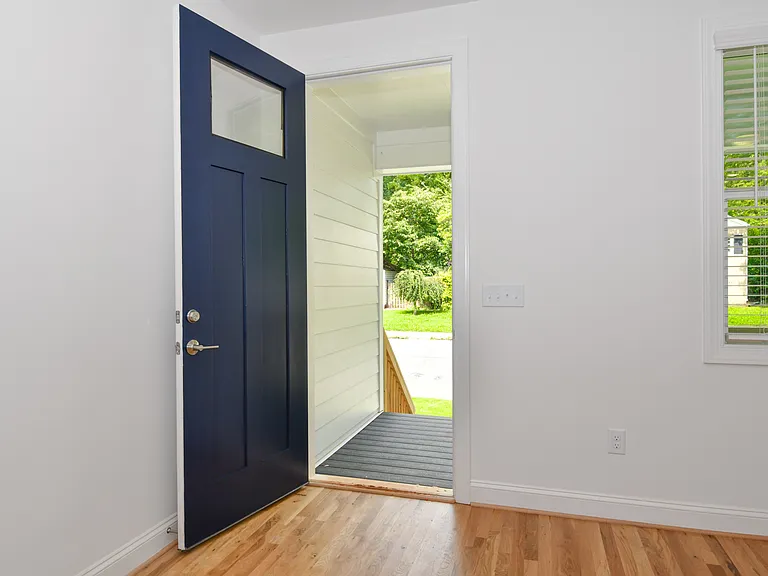 507 S Chapman St — Photo 5