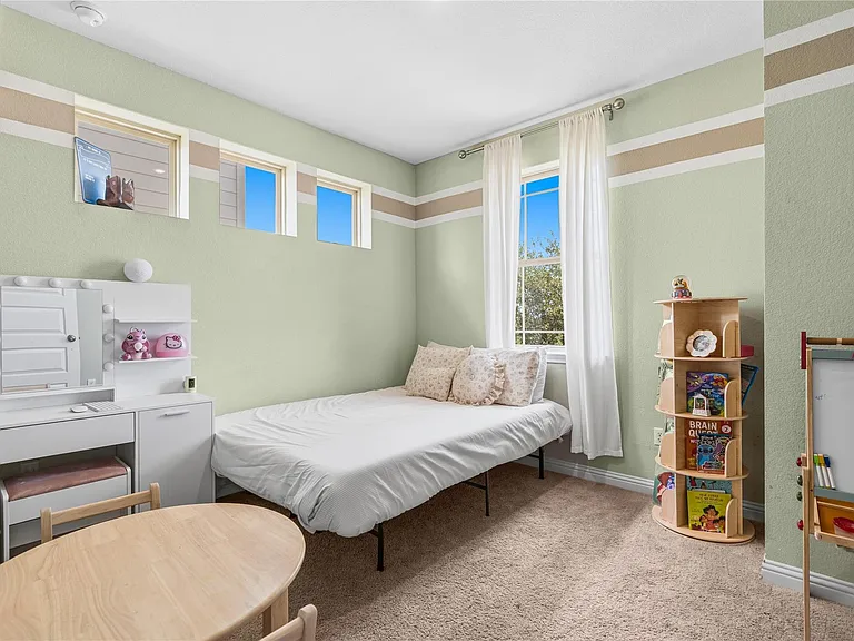 7704 Norah Dr — Photo 11