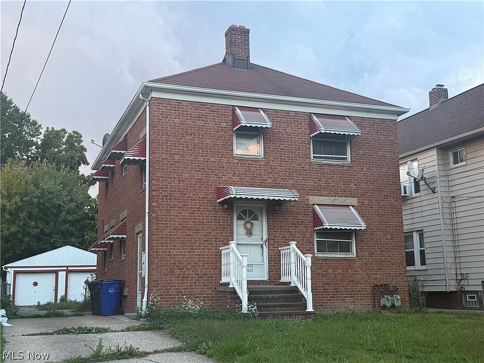 1st image of 3532 W 98th St