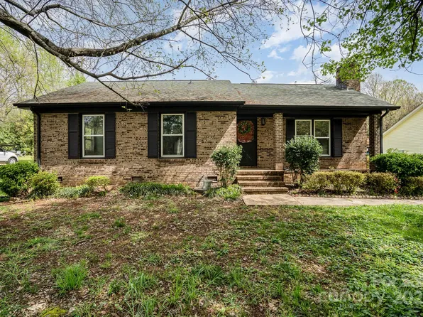 9229 Shackleford Ter, Charlotte, NC 28227