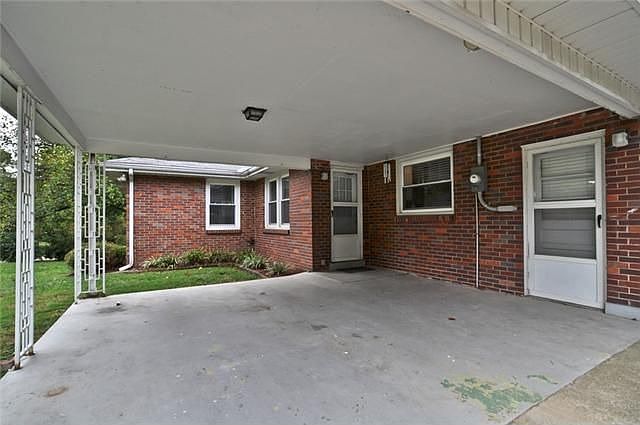 2nd image of 649 Rochelle Dr